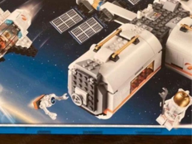 Lego 60227 Mond Raumstation Neu OVP - 1