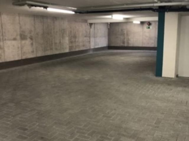 Tiefgaragenplatz zu verkaufen! - 1